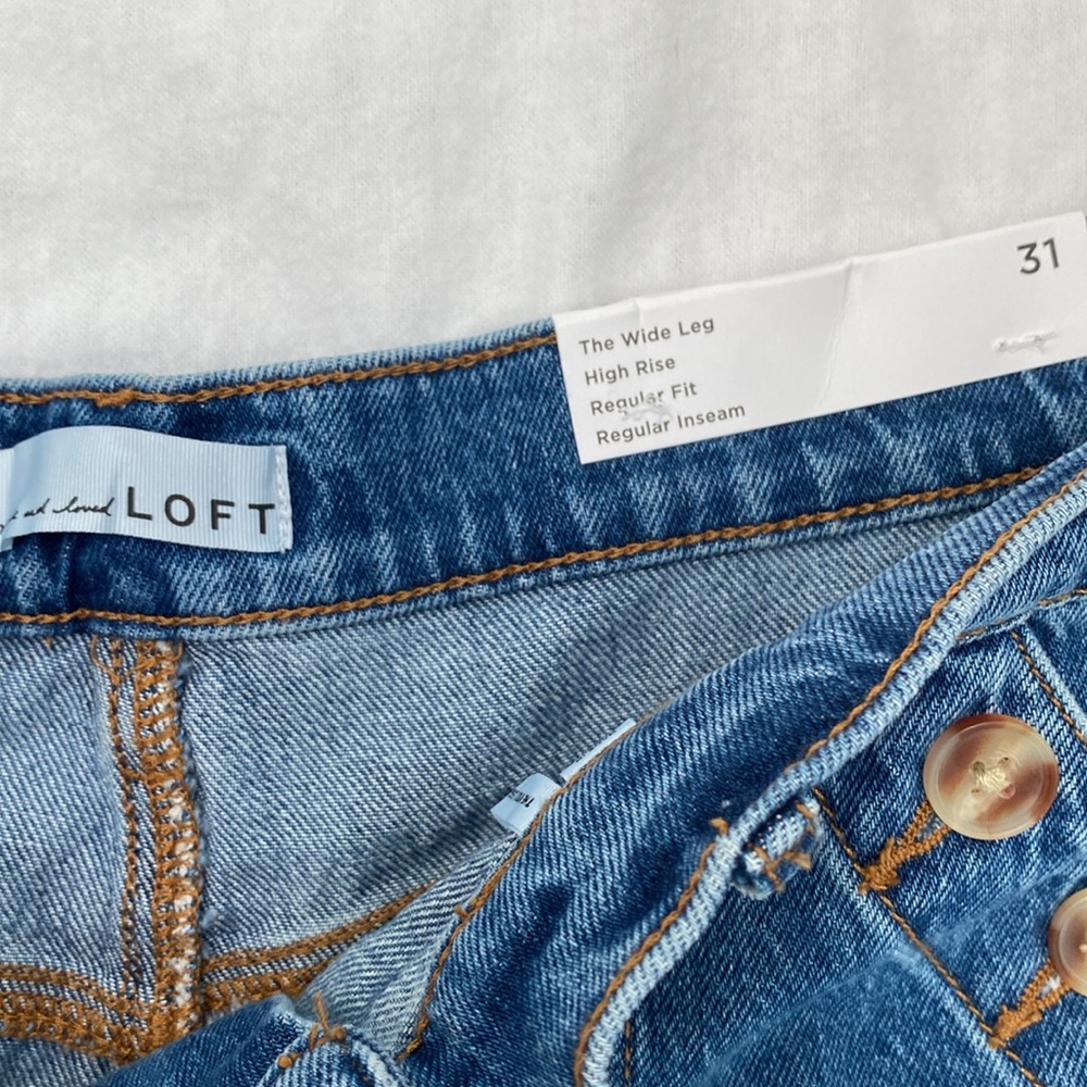 Ann Taylor Loft High Rise Wide Leg Jeans with Sailor motif buttons - Picture 3 of 6
